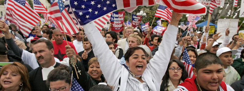 Latinos, economia, quinto pais, dinero, EUA